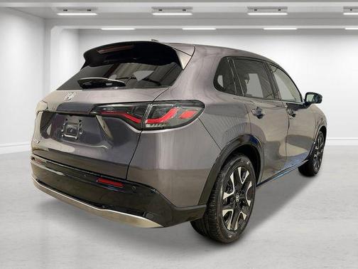 Modern Steel Metallic 2027 Honda HR-V EX-L