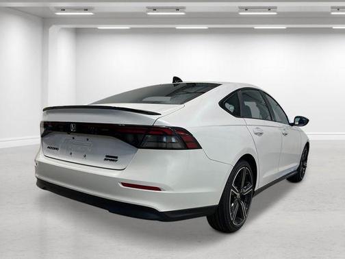 Platinum White Pearl 2026 Honda Accord Hybrid Sport
