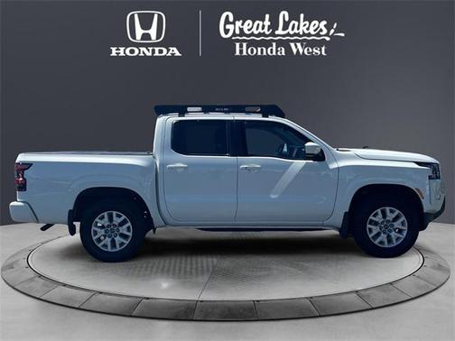 2022 Nissan Frontier SV
