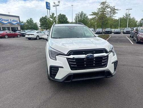 Crystal White Pearl 2023 Subaru Ascent Premium 7-Passenger