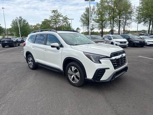 Crystal White Pearl 2023 Subaru Ascent Premium 7-Passenger