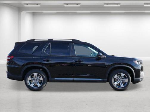 Crystal Black Pearl 2026 Honda Pilot EX-L