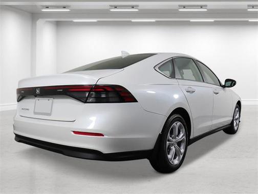 2026 Honda Accord LX 1.5T