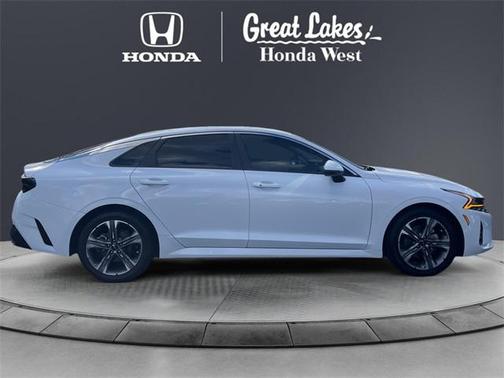 2022 Kia K5 LXS