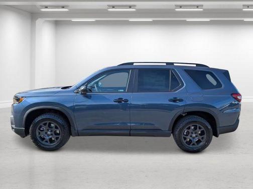 Still Night Pearl 2026 Honda Pilot TrailSport