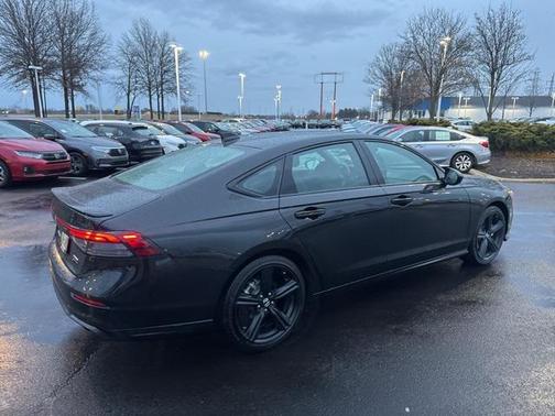 2024 Honda Accord Hybrid Sport-L