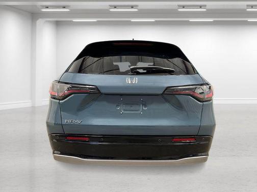 Black Forest Metallic 2027 Honda HR-V EX-L