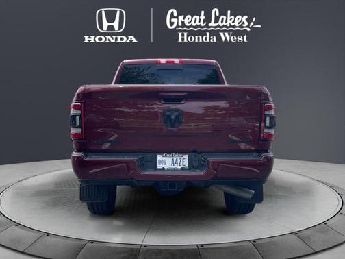 2022 RAM 2500 Laramie Crew Cab 4x4 6'4' Box