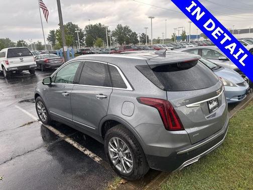 2021 Cadillac XT5 Premium Luxury