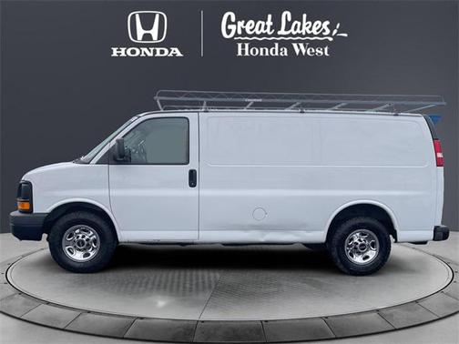 Summit White 2016 GMC Savana 2500 Work Van
