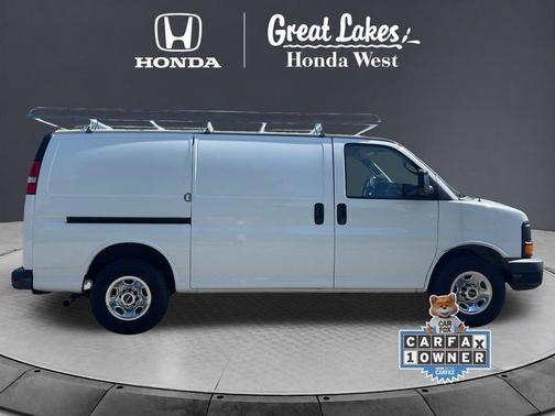 Summit White 2016 GMC Savana 2500 Work Van