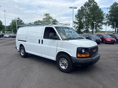 Summit White 2016 GMC Savana 2500 Work Van