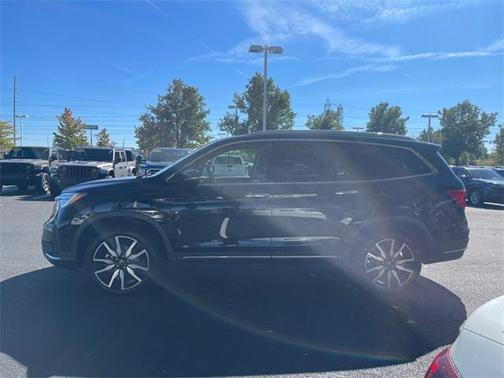 2020 Honda Pilot Touring 8-Passenger