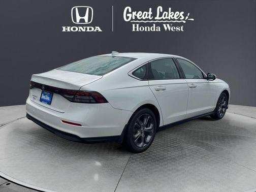 Platinum White Pearl 2024 Honda Accord EX