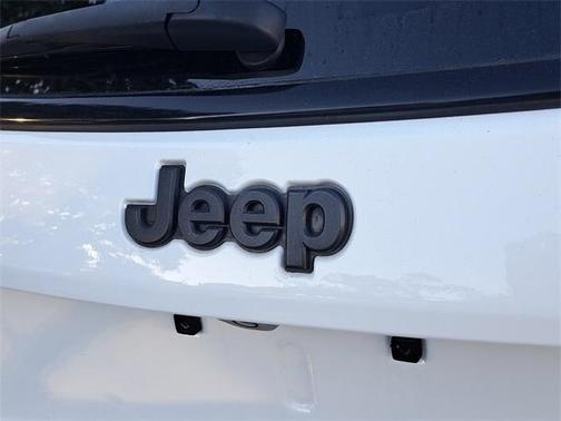 2021 Jeep Compass 80th Special Edition