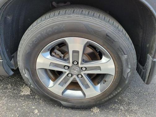 Lunar Silver Metallic 2023 Honda Pilot EX-L 8-Passenger