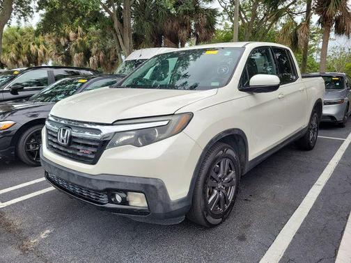 Platinum White Pearl 2019 Honda Ridgeline Sport
