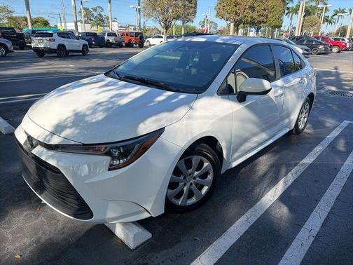 Ice 2024 Toyota Corolla LE