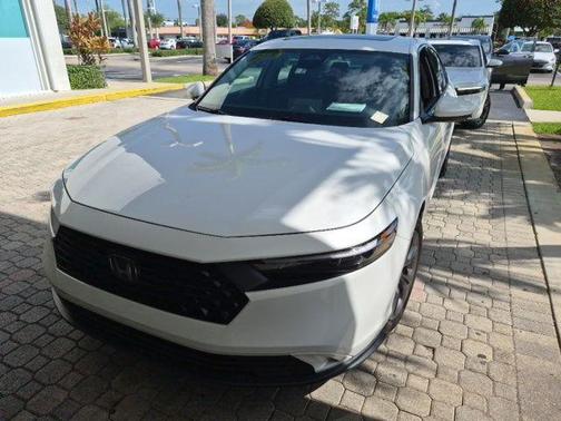 Platinum White Pearl 2024 Honda Accord EX