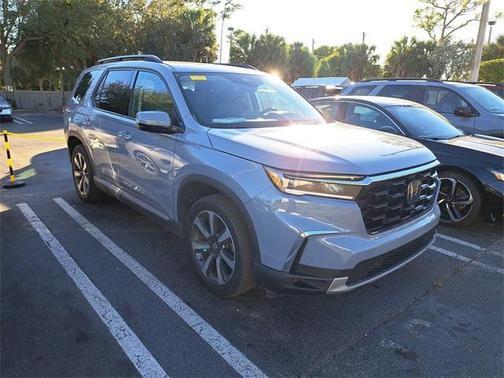 2024 Honda Pilot Touring