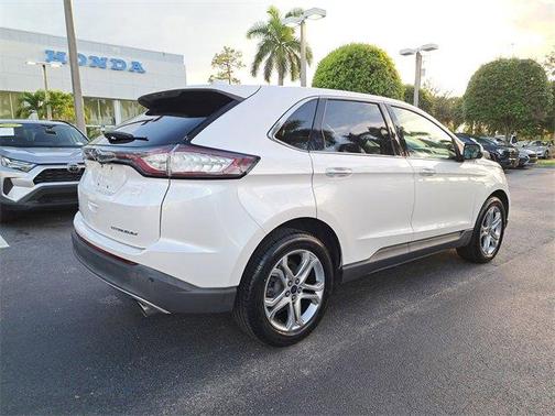 2018 Ford Edge Titanium