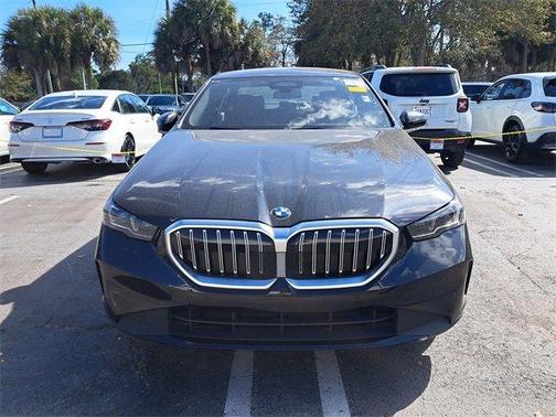 2025 BMW 540 i xDrive