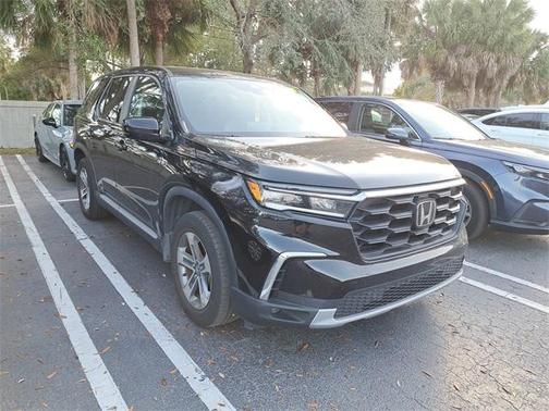 2023 Honda Pilot EX-L 7-Passenger