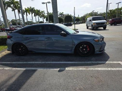 Sonic Gray Pearl 2023 Honda Civic Type R Base