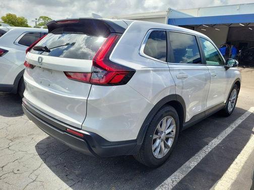 Platinum White Pearl 2023 Honda CR-V EX