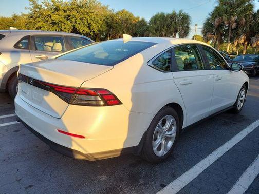 Platinum White Pearl 2025 Honda Accord LX