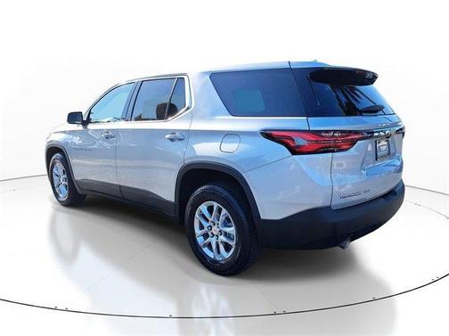 2022 Chevrolet Traverse LS