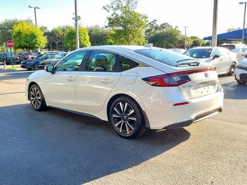 Platinum White Pearl 2024 Honda Civic EX-L