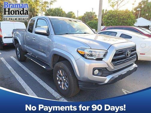 2017 Toyota Tacoma SR5