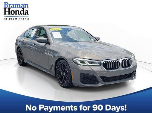 2022 BMW 530 i xDrive