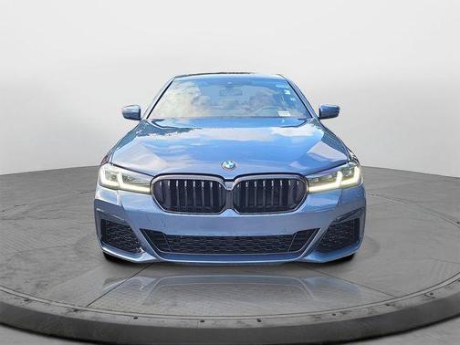 Arctic Race Blue Metallic 2023 BMW 540 i