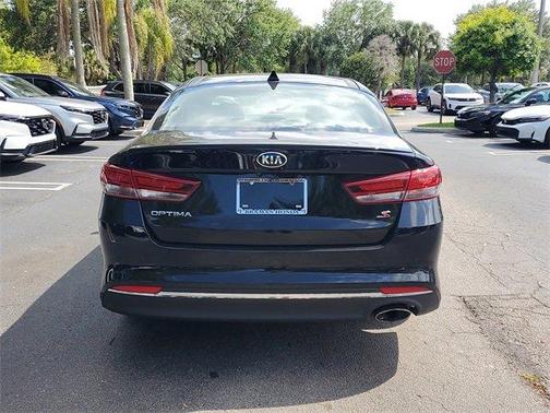 2018 Kia Optima S
