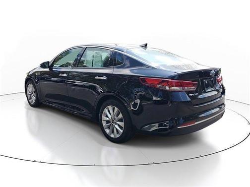 2018 Kia Optima S