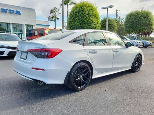 Platinum White Pearl 2024 Honda Civic Sport