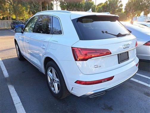 2021 Audi Q5 e 55 Premium