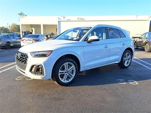 2021 Audi Q5 e 55 Premium