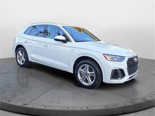 2021 Audi Q5 e 55 Premium
