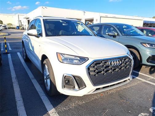 2021 Audi Q5 e 55 Premium