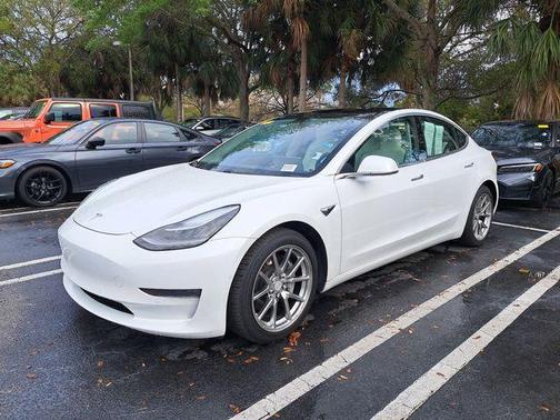 2020 Tesla Model 3 Long Range