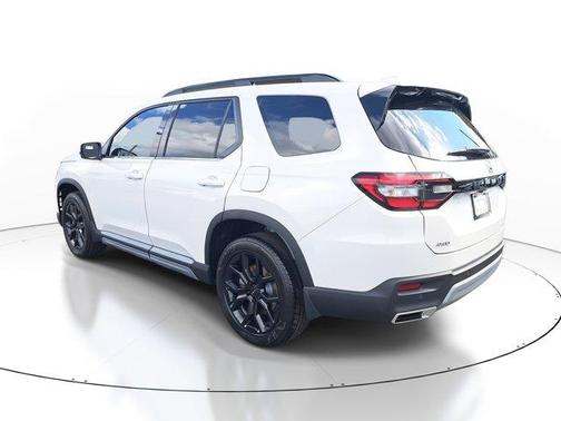 2025 Honda Pilot Touring+