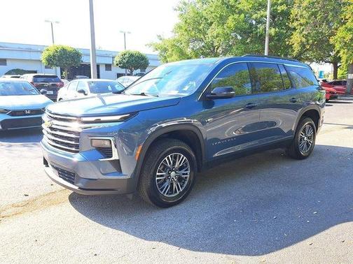Lakeshore Blue Metallic 2025 Chevrolet Traverse LT
