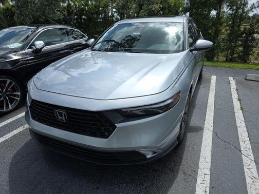 Lunar Silver Metallic 2023 Honda Accord EX