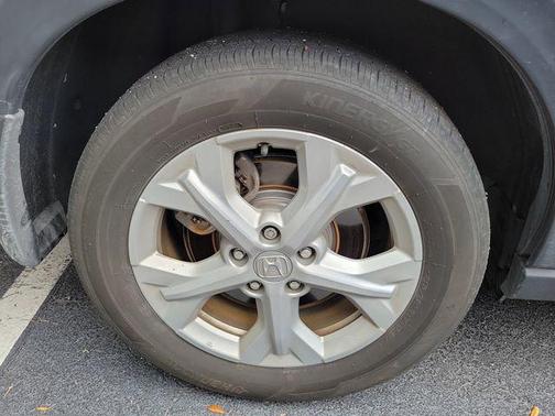 Modern Steel Metallic 2025 Honda HR-V LX