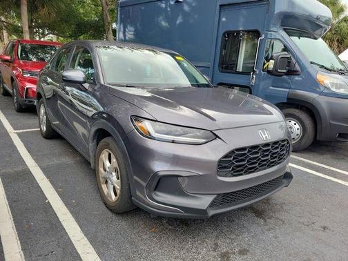 Modern Steel Metallic 2025 Honda HR-V LX
