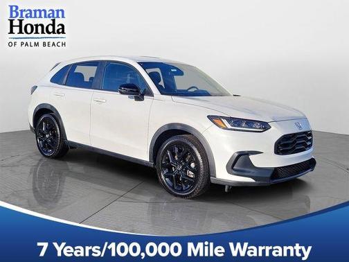 Platinum White Pearl 2023 Honda HR-V Sport