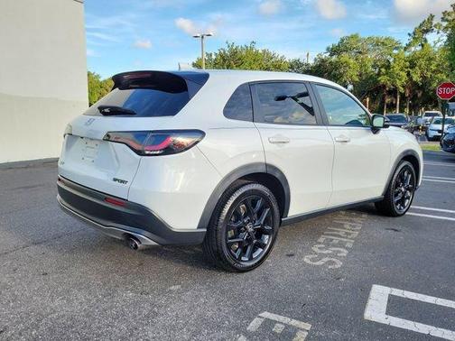 Platinum White Pearl 2023 Honda HR-V Sport